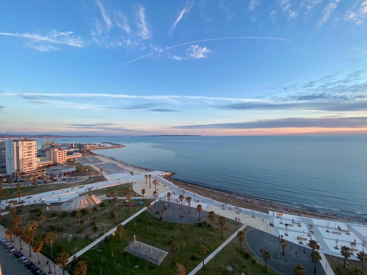 Sky & Sea View Luxury Apartments Дуррес Экстерьер фото