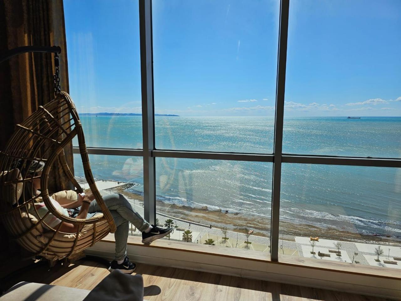 Sky & Sea View Luxury Apartments Дуррес Экстерьер фото