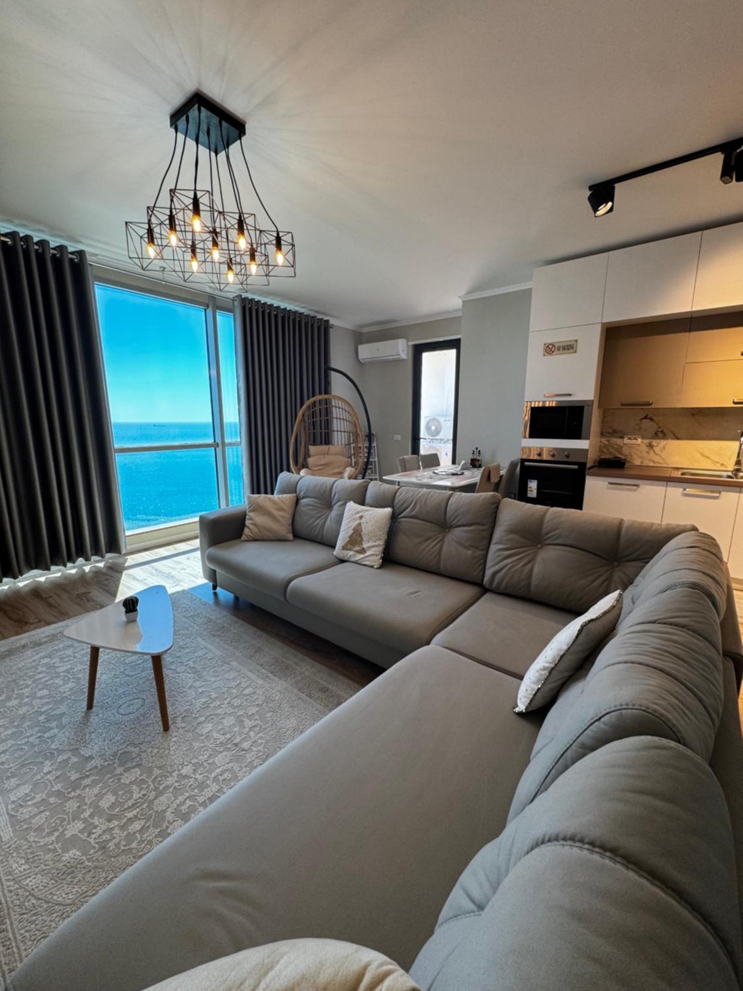 Sky & Sea View Luxury Apartments Дуррес Экстерьер фото