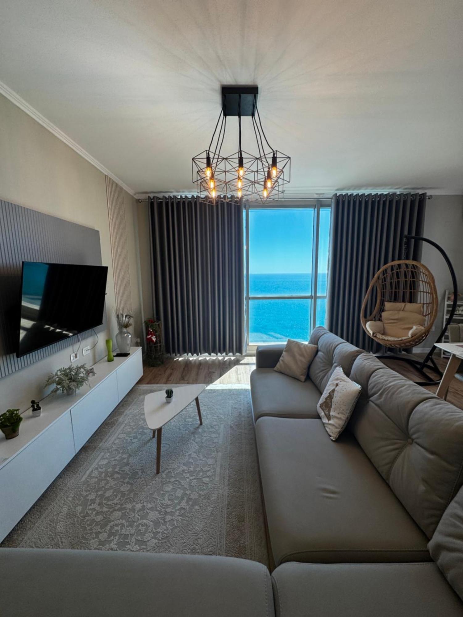 Sky & Sea View Luxury Apartments Дуррес Экстерьер фото