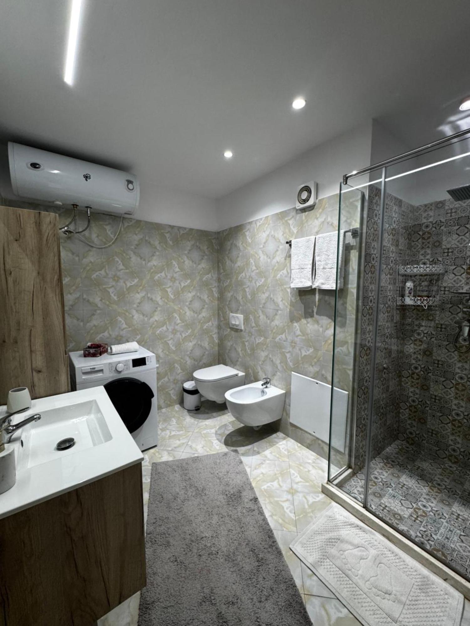 Sky & Sea View Luxury Apartments Дуррес Экстерьер фото